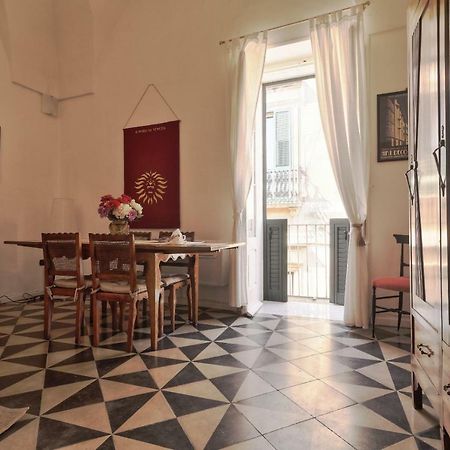 Slow Lecce - Old Town Apartment Sit Exterior foto