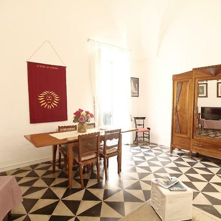 Slow Lecce - Old Town Apartment Sit Exterior foto