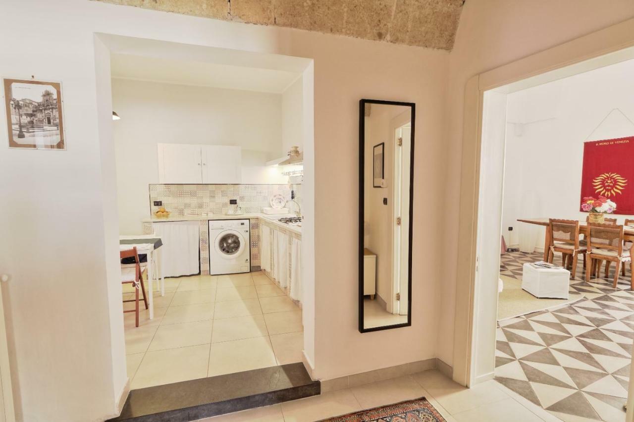Slow Lecce - Old Town Apartment Sit Exterior foto