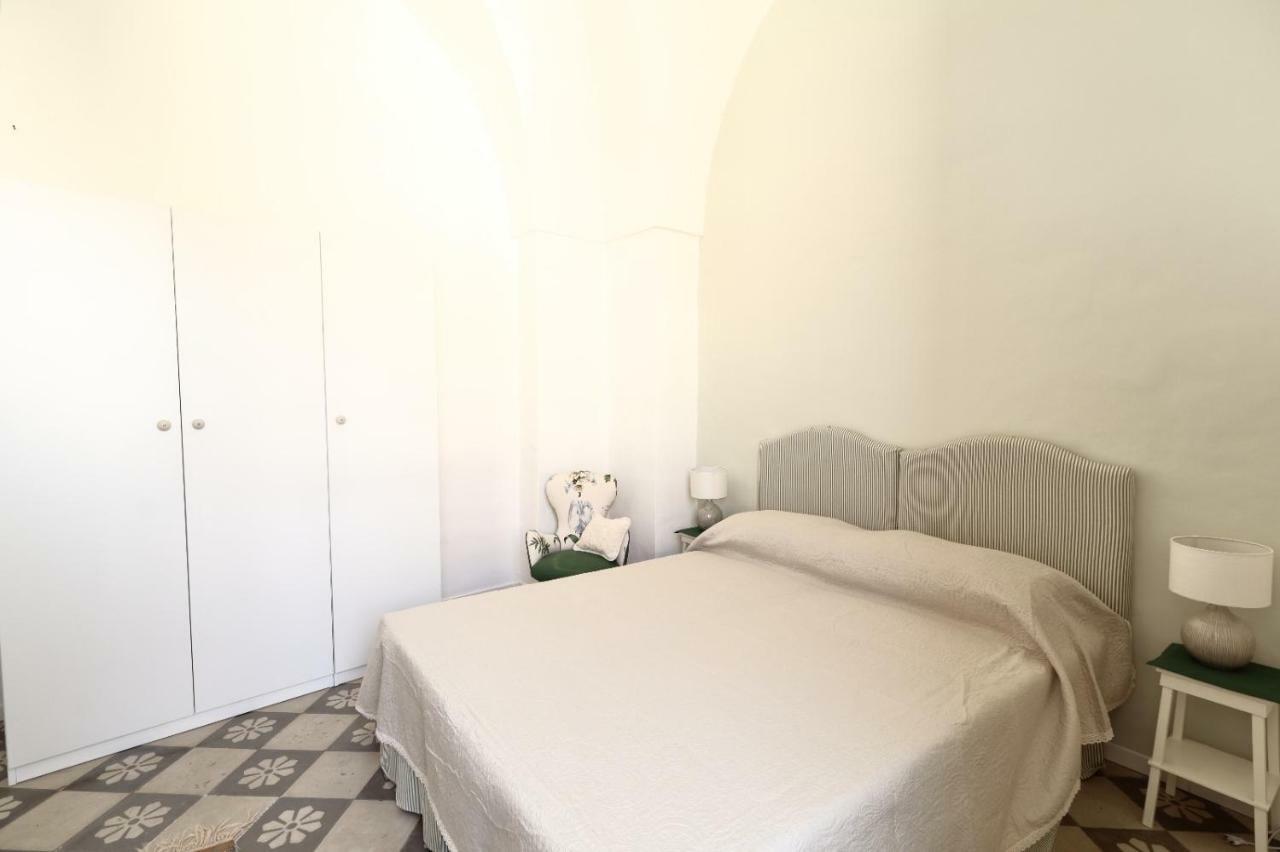 Slow Lecce - Old Town Apartment Sit Exterior foto